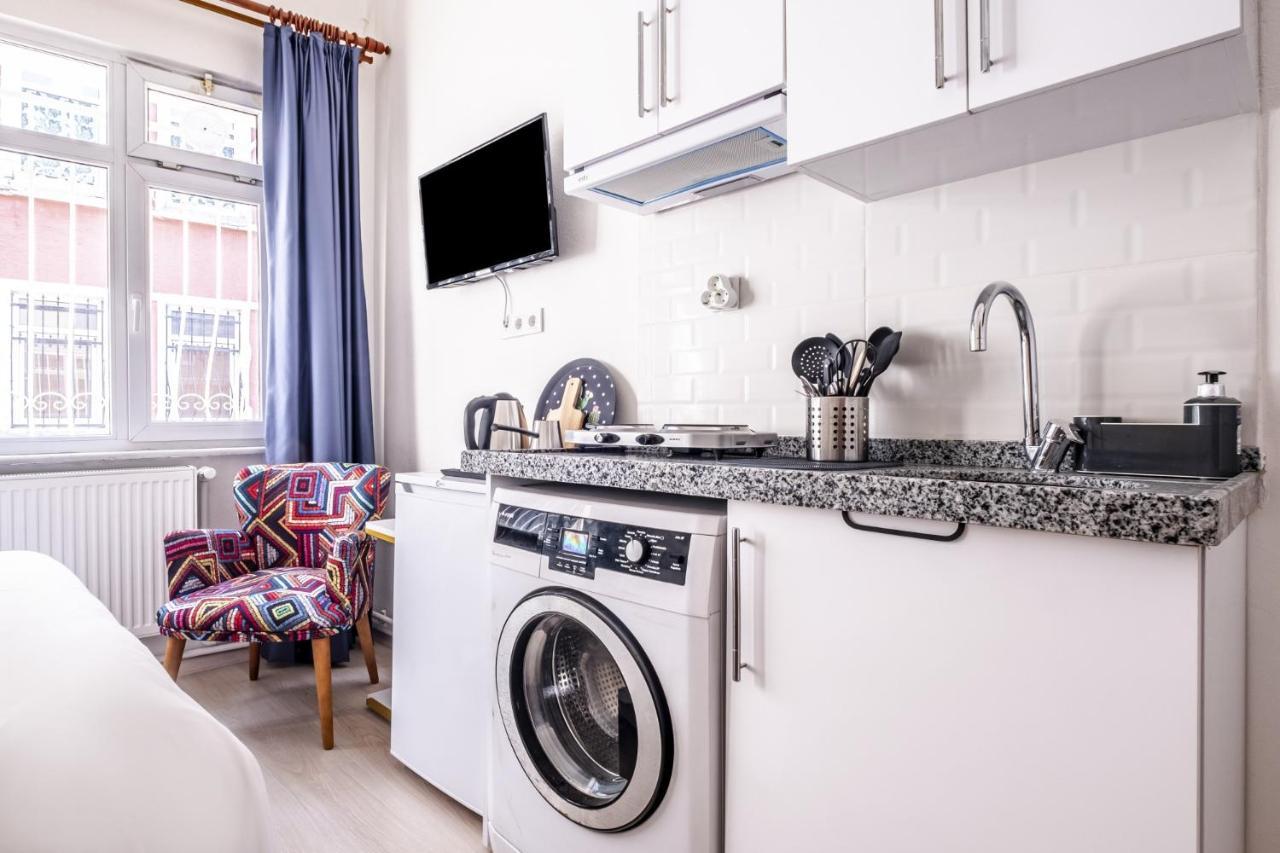 Modern Studio Flat With Central Location In Sisli Leilighet Istanbul Eksteriør bilde